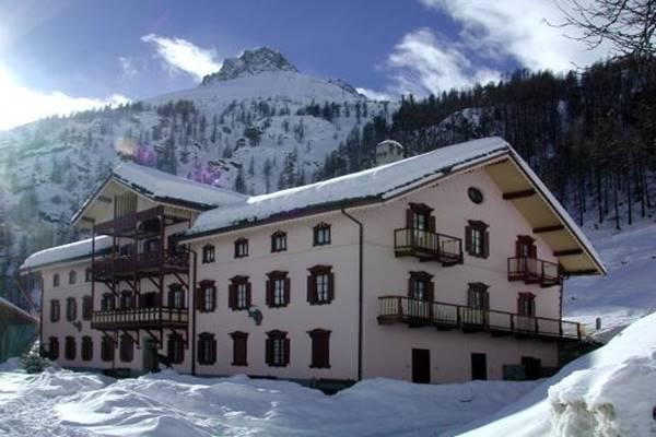 Residence Hotel La Villa della Regina Gressoney-la-Trinité Exterior foto